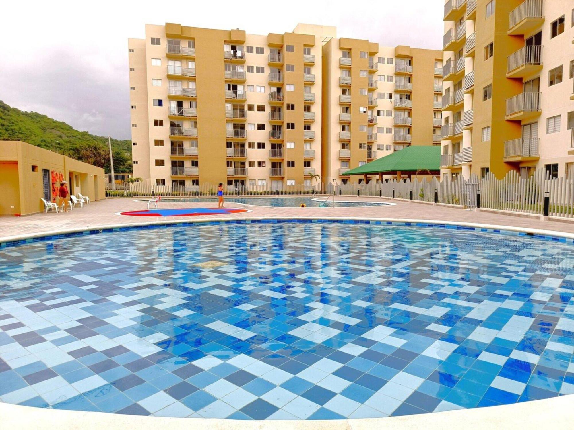 En Conjunto Con Piscina Aviva Sierra * Santa Marta (Magdalena)